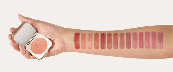 Nailing the Art of Picking Your Perfect Blush Shade: Amping Up Your Glow